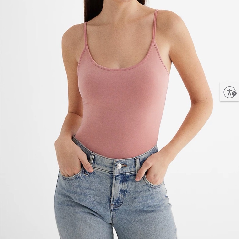 Express Women's Pink Scoop neck fitted Cami bodysuit snap closure super soft